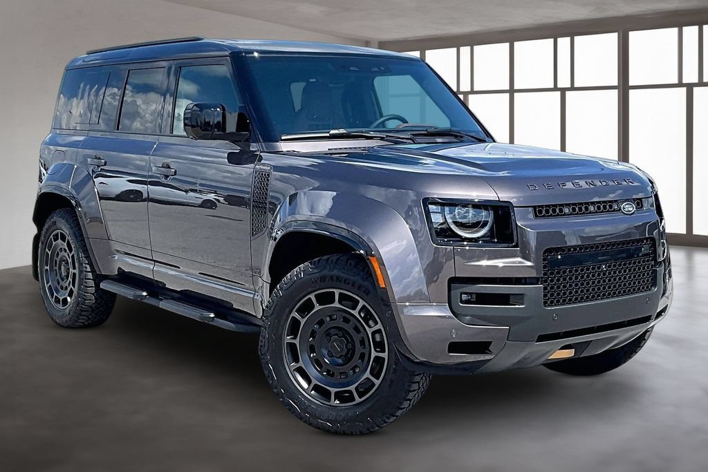 New 2026 Land Rover Defender 110 OCTA AWD/4WD image 2
