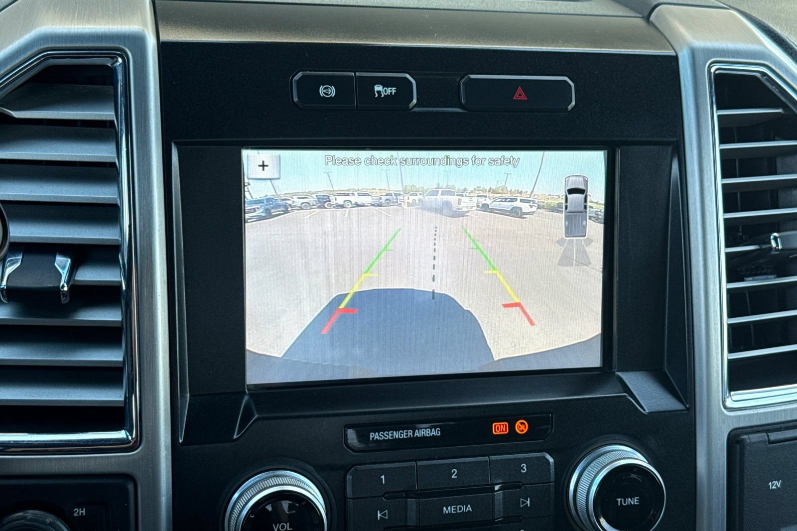 Used 2017 Ford F350 Platinum AWD/4WD image 25