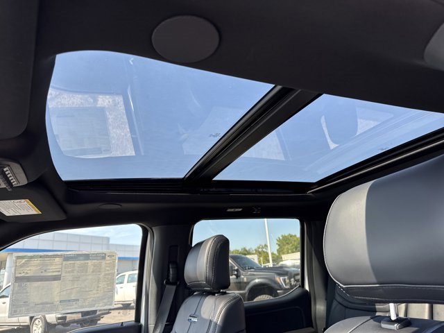 New 2025 Ford F350 Platinum image 17