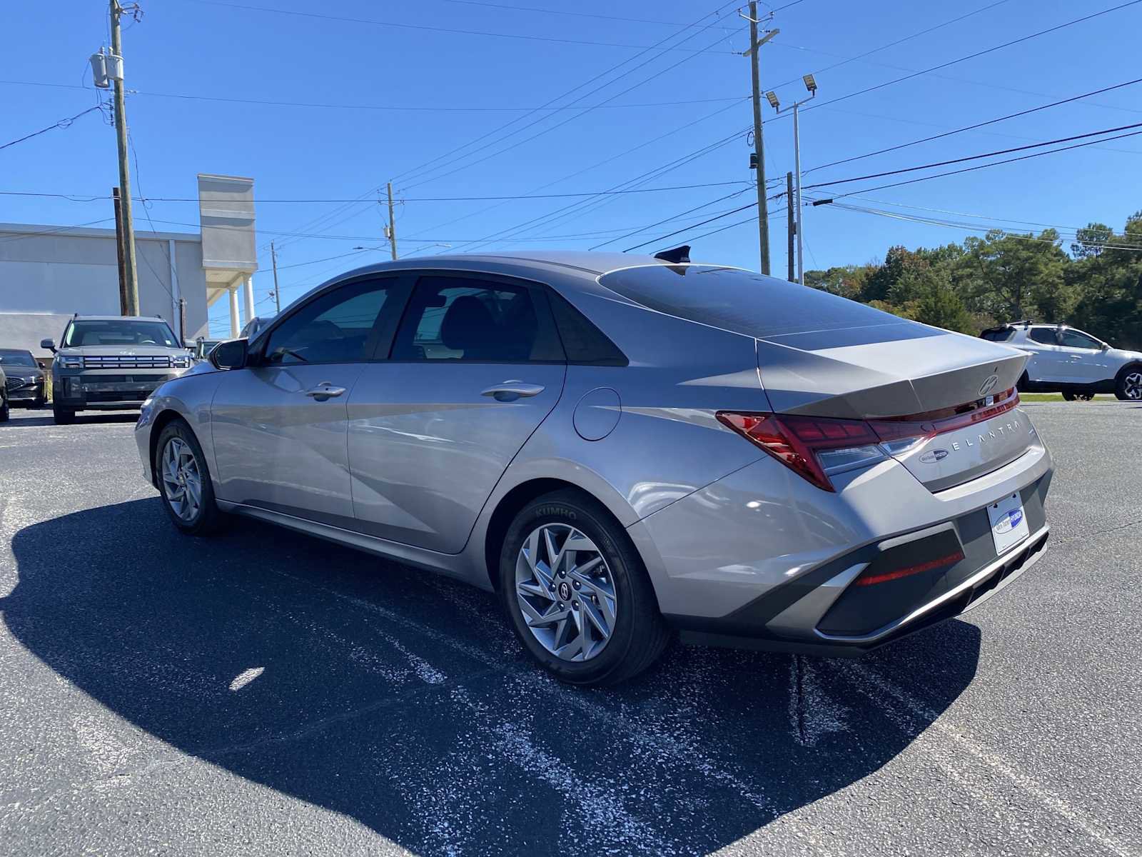 Certified 2025 Hyundai Elantra Blue image 7