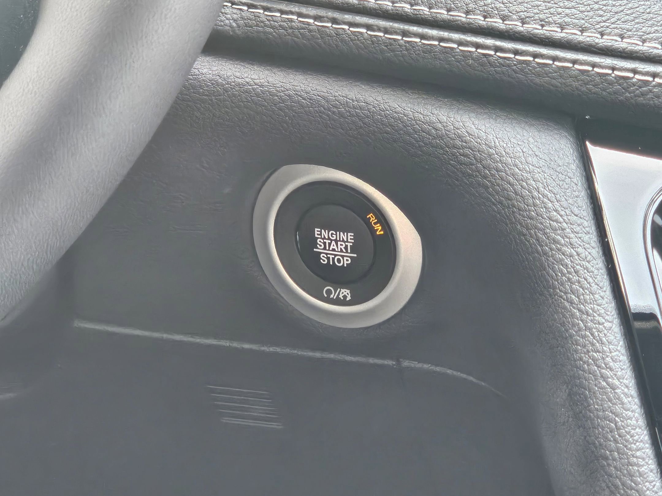 New 2026 Chrysler Pacifica Select image 12