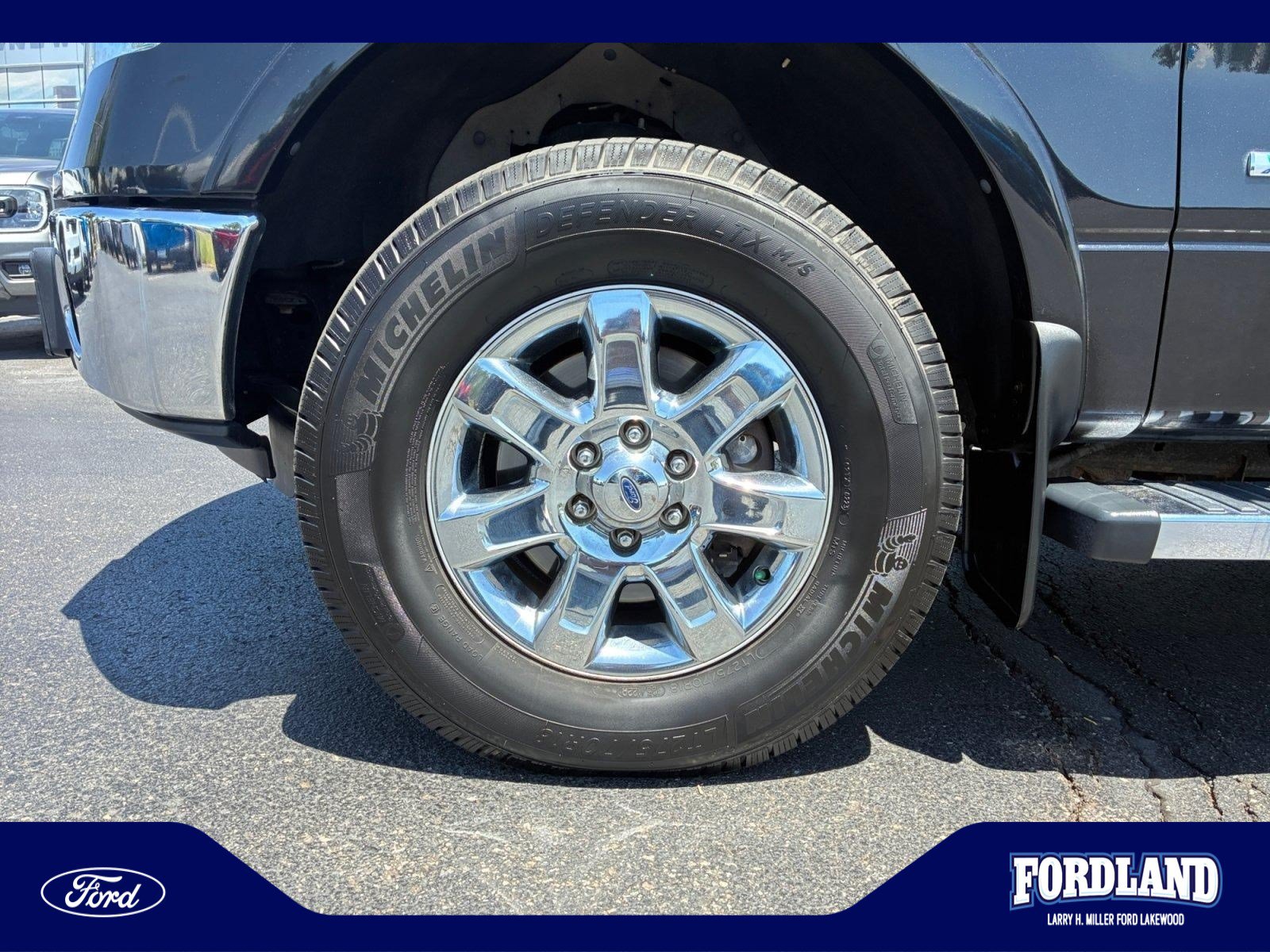 Used 2013 Ford F150 Lariat w/ Lariat Chrome Pkg AWD/4WD image 26