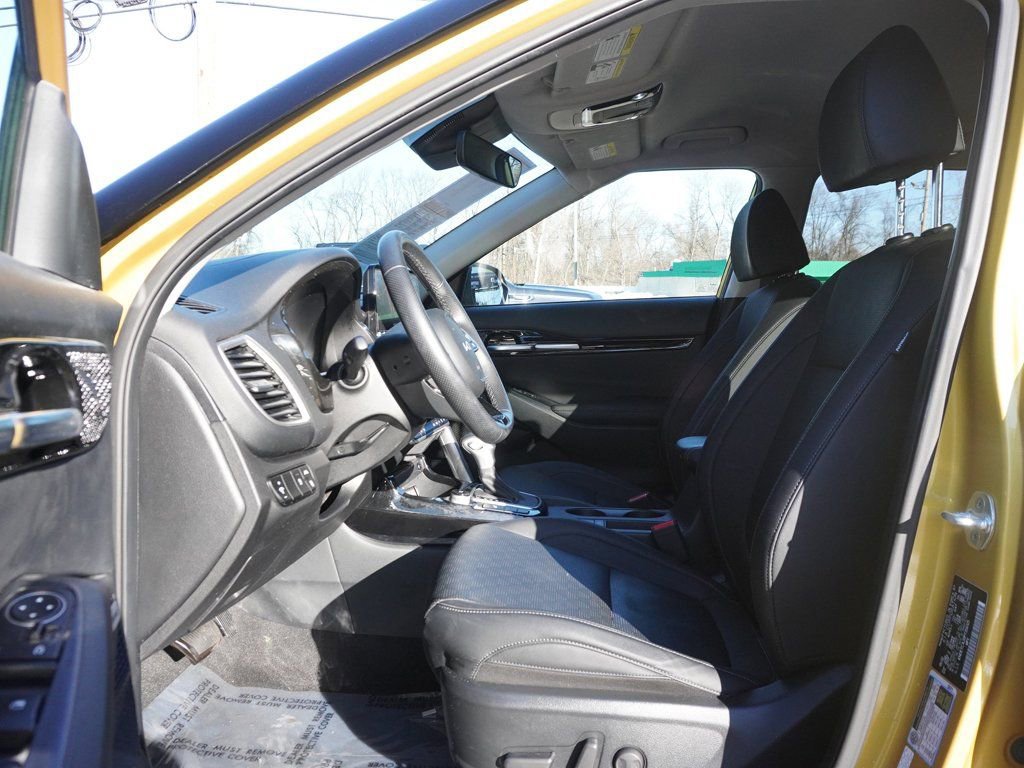 Used 2023 Kia Seltos SX image 31