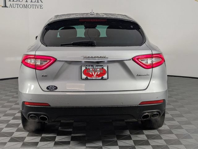 Used 2018 Maserati Levante AWD/4WD image 6