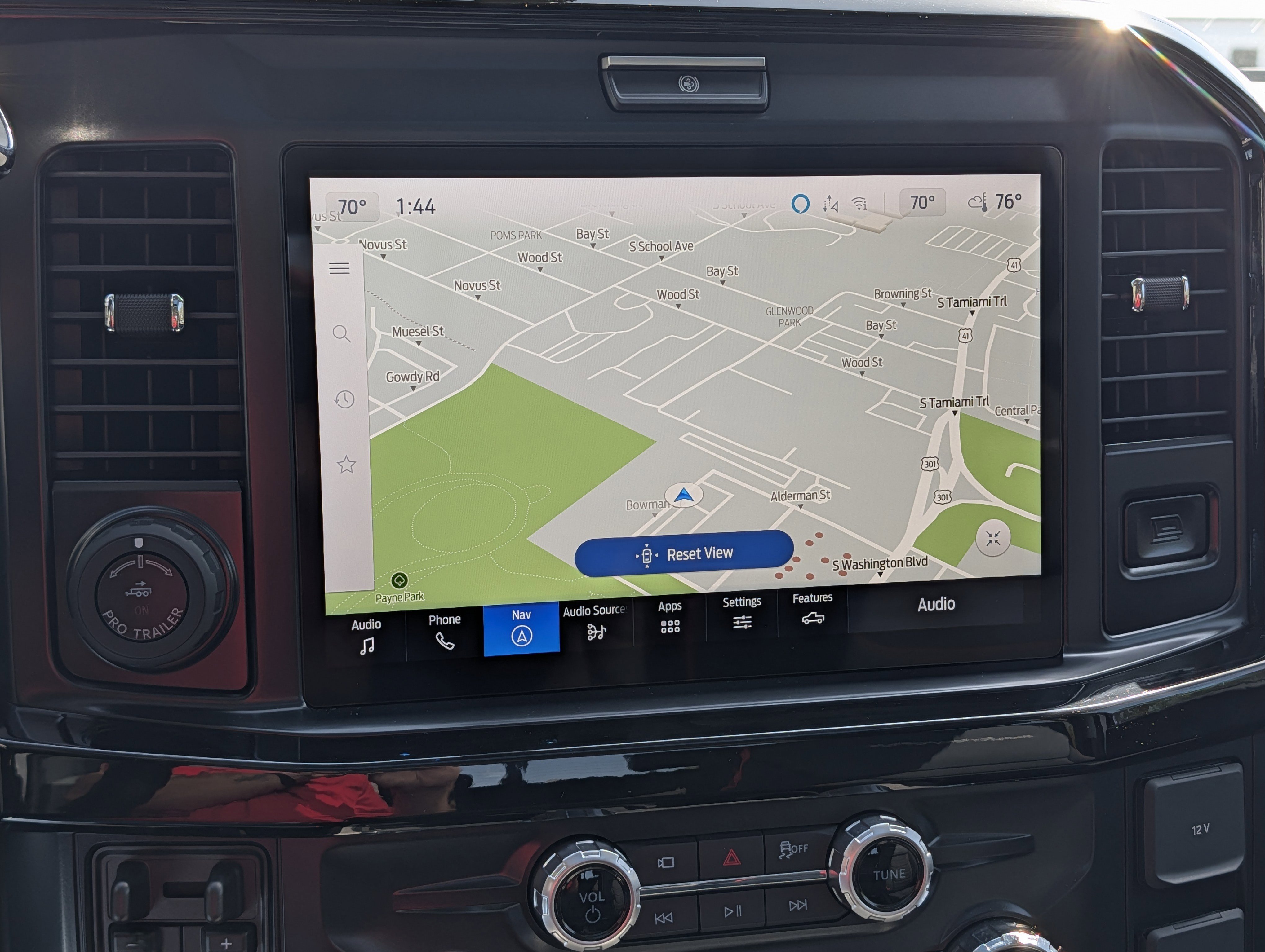 Used 2026 Ford F250 Lariat w/ Black Appearance Package image 37