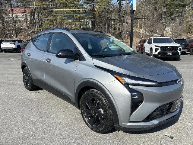 New 2027 Chevrolet Bolt RS w/ Technology Package image 3