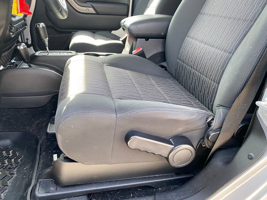 Used 2012 Jeep Wrangler Sport image 16