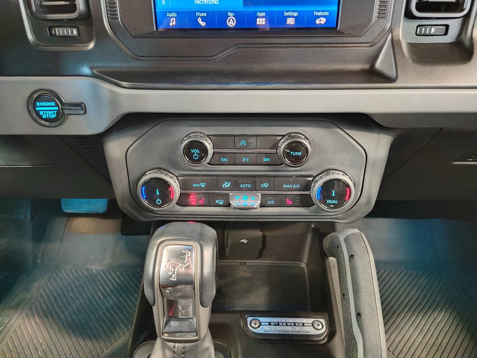 Used 2022 Ford Bronco Big Bend image 25