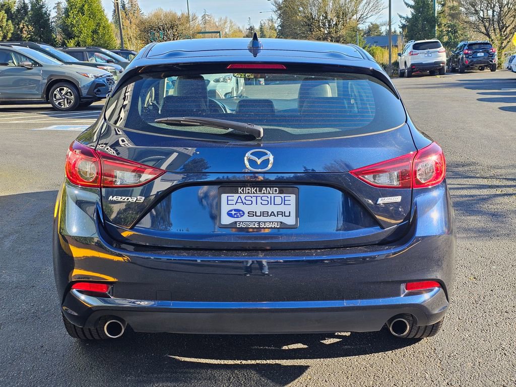 Used 2018 MAZDA MAZDA3 Touring image 6