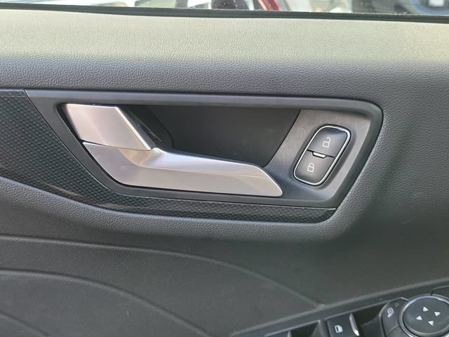 Used 2024 Ford Escape ST-Line w/ Tech Pack #1 FWD image 16