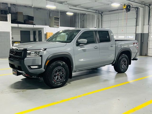 New 2025 Nissan Frontier PRO-4X w/ Interior Protection Package image 11