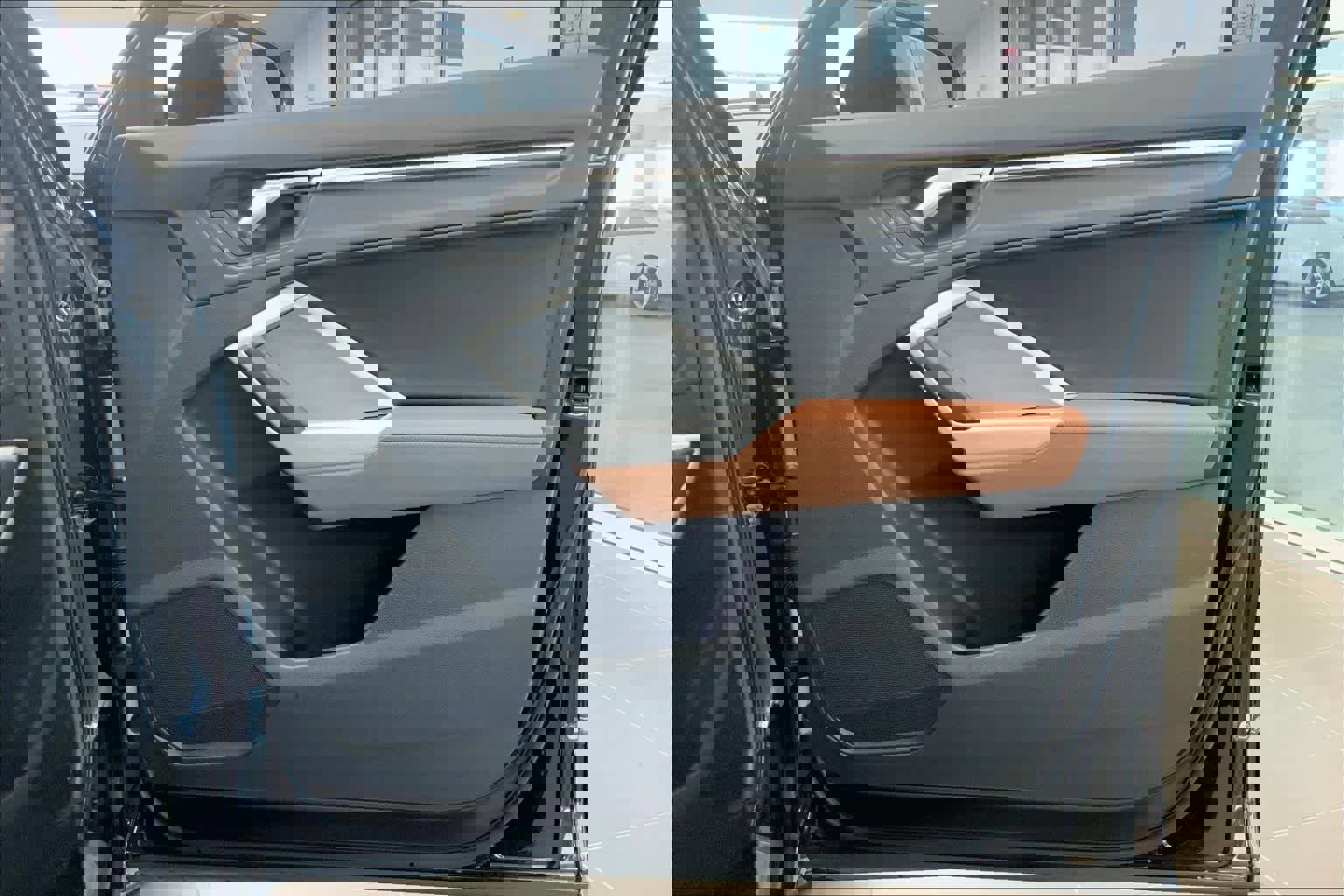 Used 2021 Audi Q3 2.0T Premium w/ Convenience Package image 23