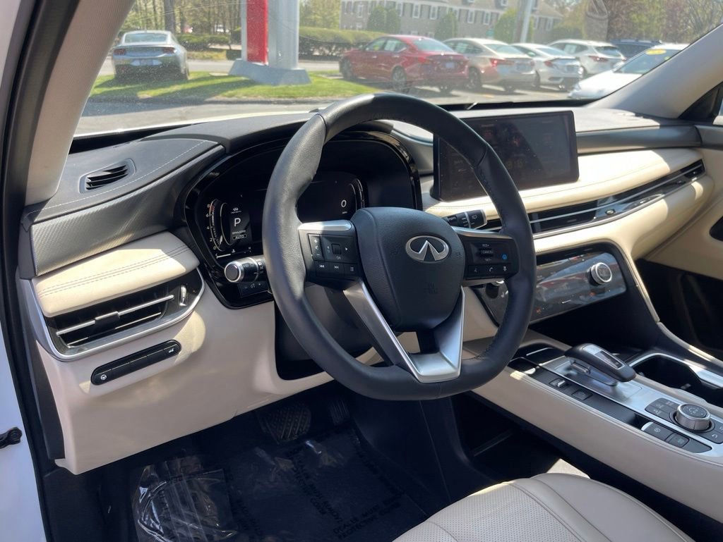 Used 2023 INFINITI QX60 Luxe w/ Cargo Package AWD/4WD image 9