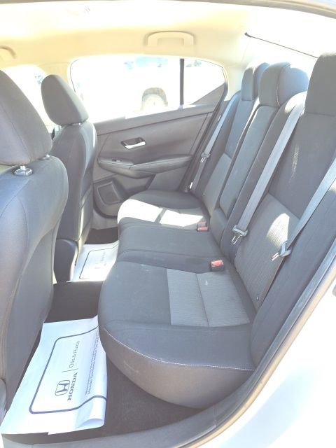 Used 2022 Nissan Sentra SV image 7