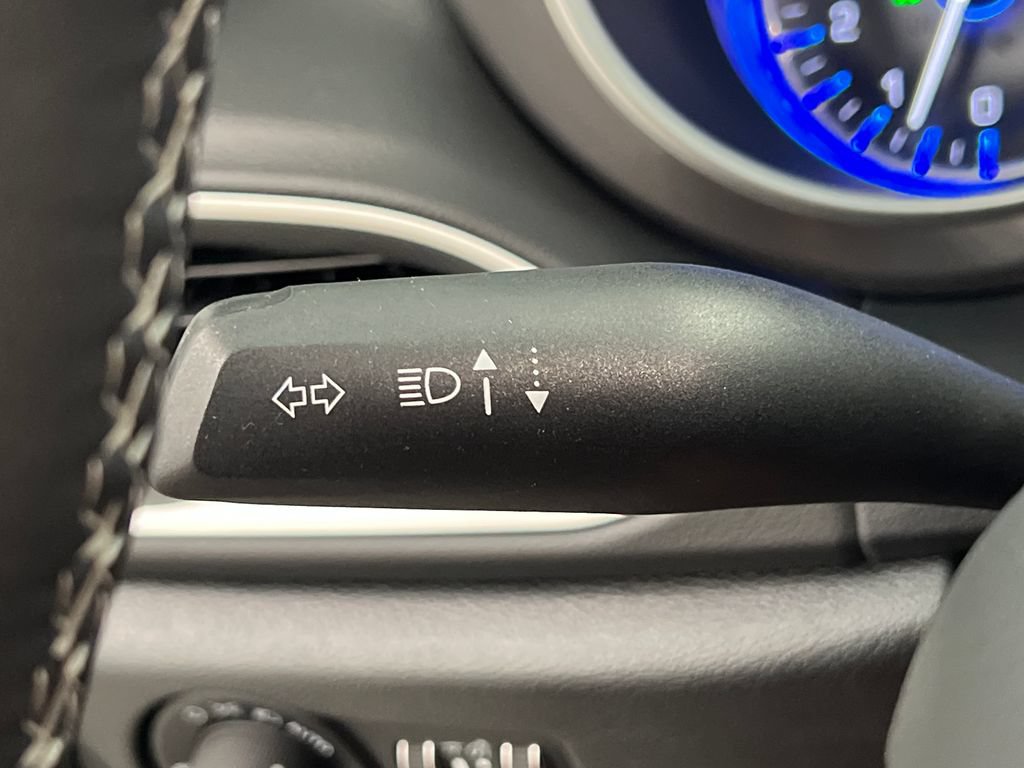 Used 2025 Chrysler Pacifica Select FWD image 63