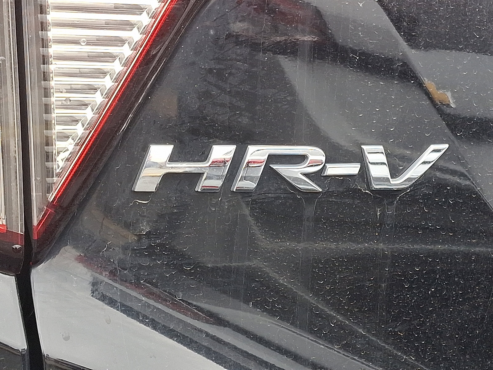 Used 2021 Honda HR-V Touring image 10
