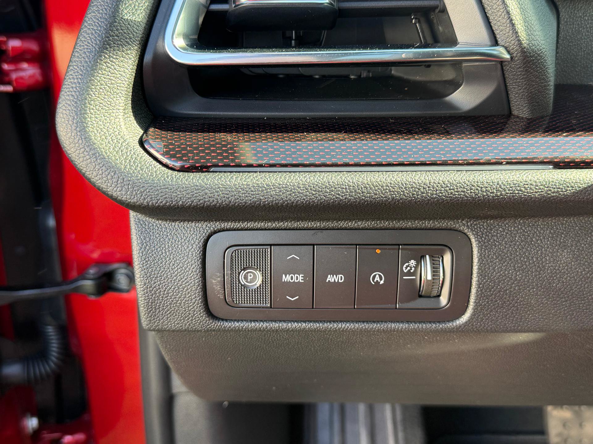 New 2027 Chevrolet Traverse RS AWD/4WD image 17