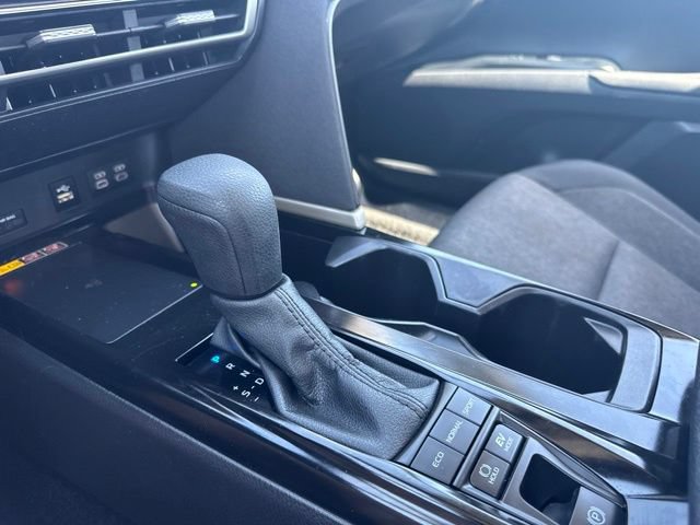 Used 2025 Toyota Camry LE FWD image 15