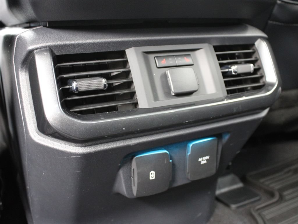 Used 2023 Ford F150 Lariat w/ Equipment Group 502A High AWD/4WD image 18