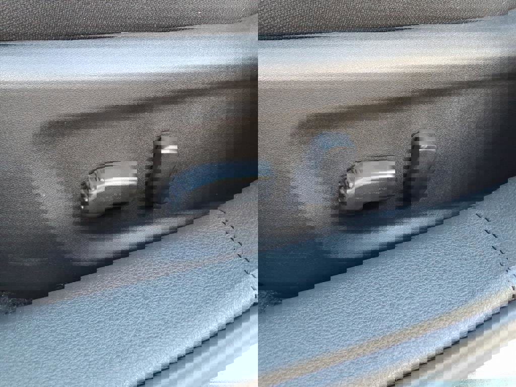 New 2025 Nissan Altima 2.5 SV image 6