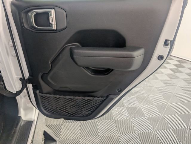 Certified 2023 Jeep Gladiator Sport AWD/4WD image 28