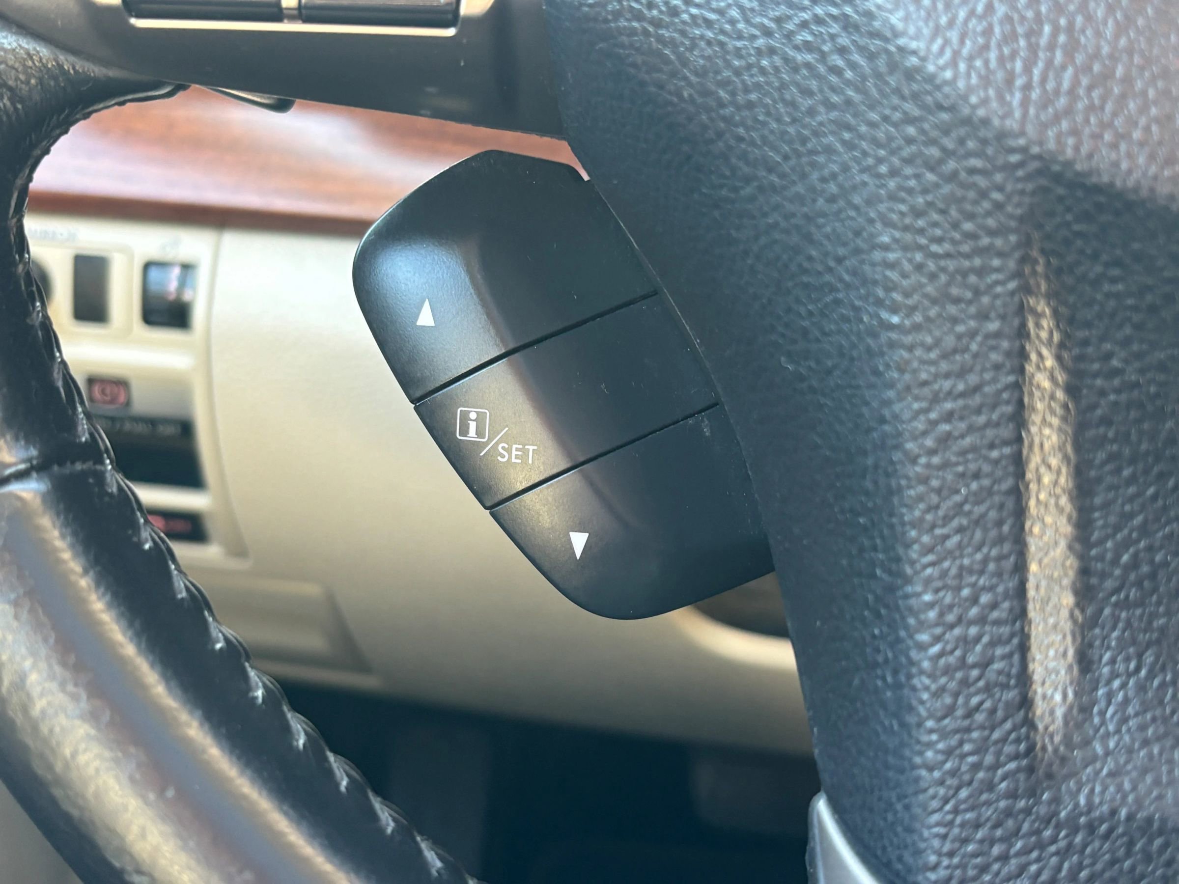 Used 2014 Subaru Outback 2.5i Limited w/ Moonroof Package AWD/4WD image 19