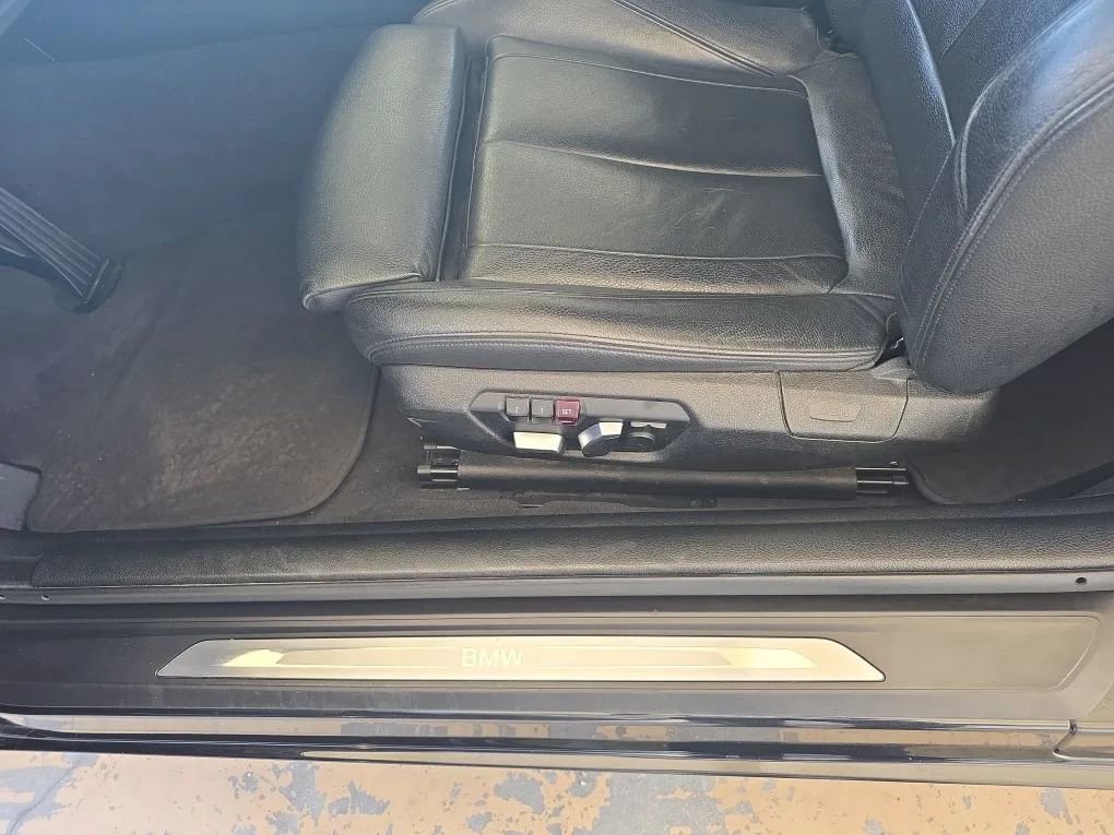 Used 2017 BMW 430i Coupe w/ Premium Package image 29