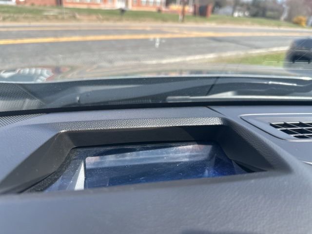 Used 2024 Buick Enclave Premium image 42