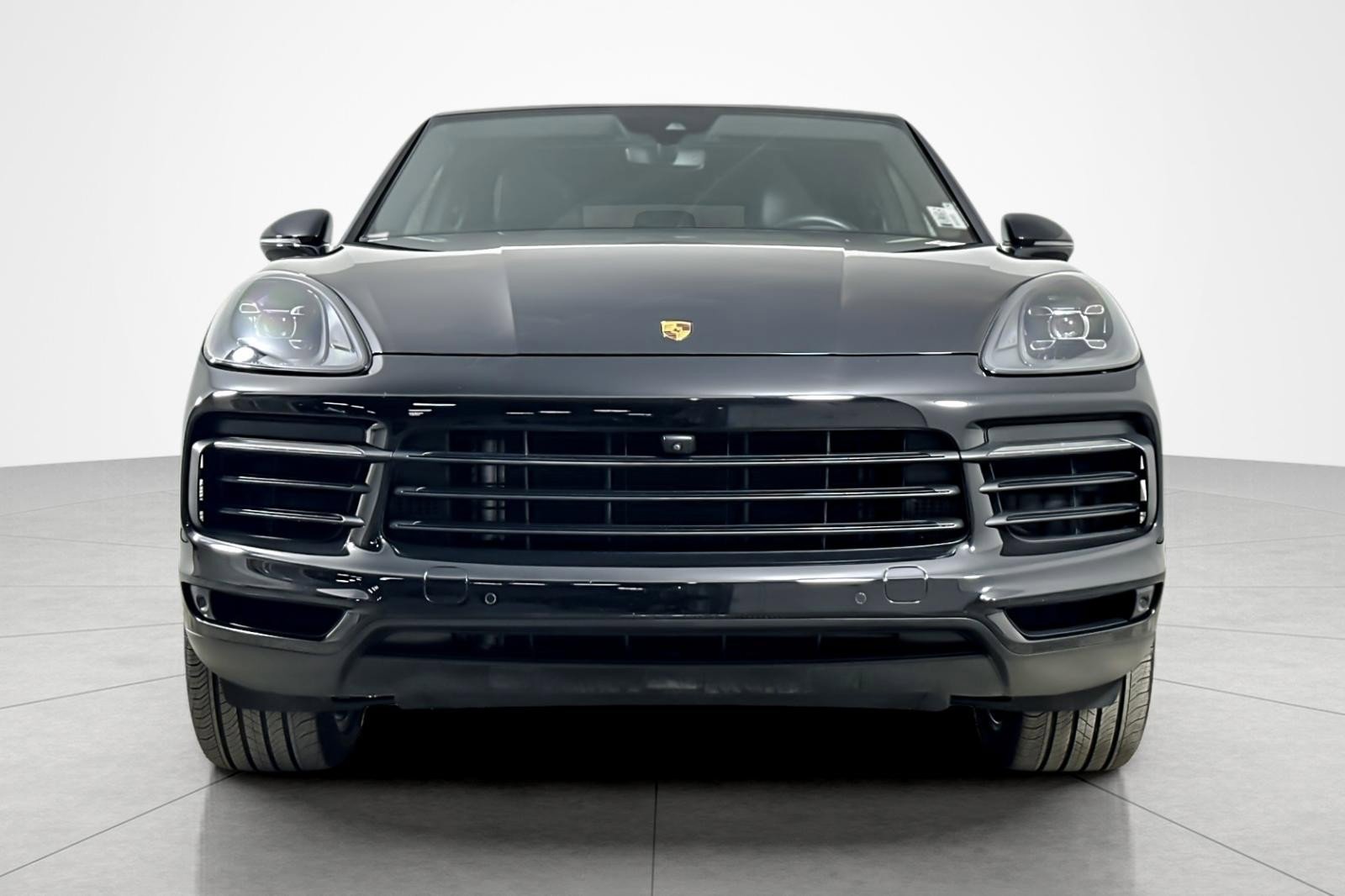 Used 2023 Porsche Cayenne Coupe image 8