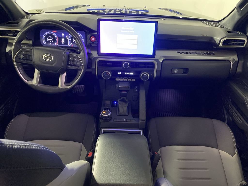 Used 2024 Toyota Tacoma TRD Off-Road AWD/4WD image 25