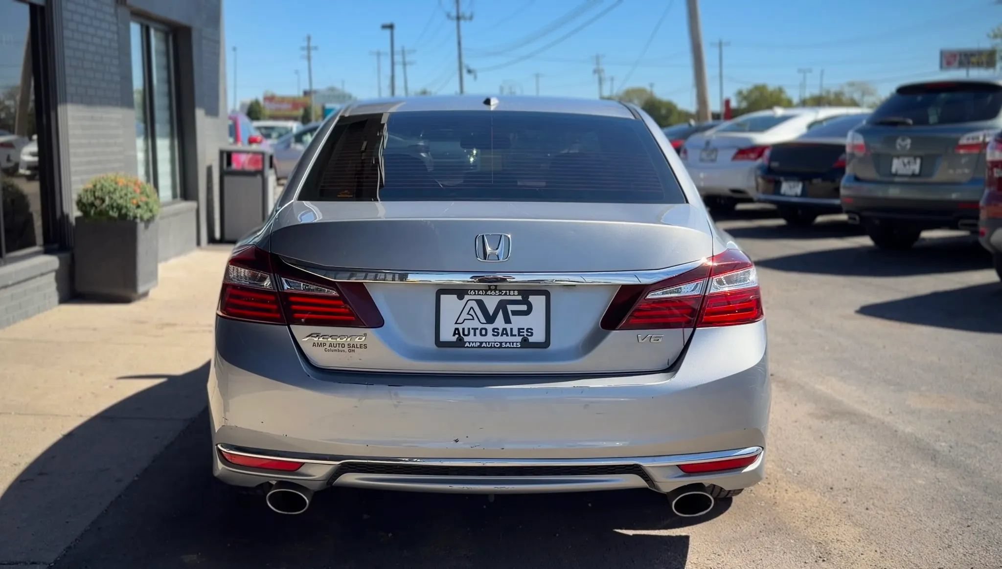 Used 2017 Honda Accord EX-L image 3