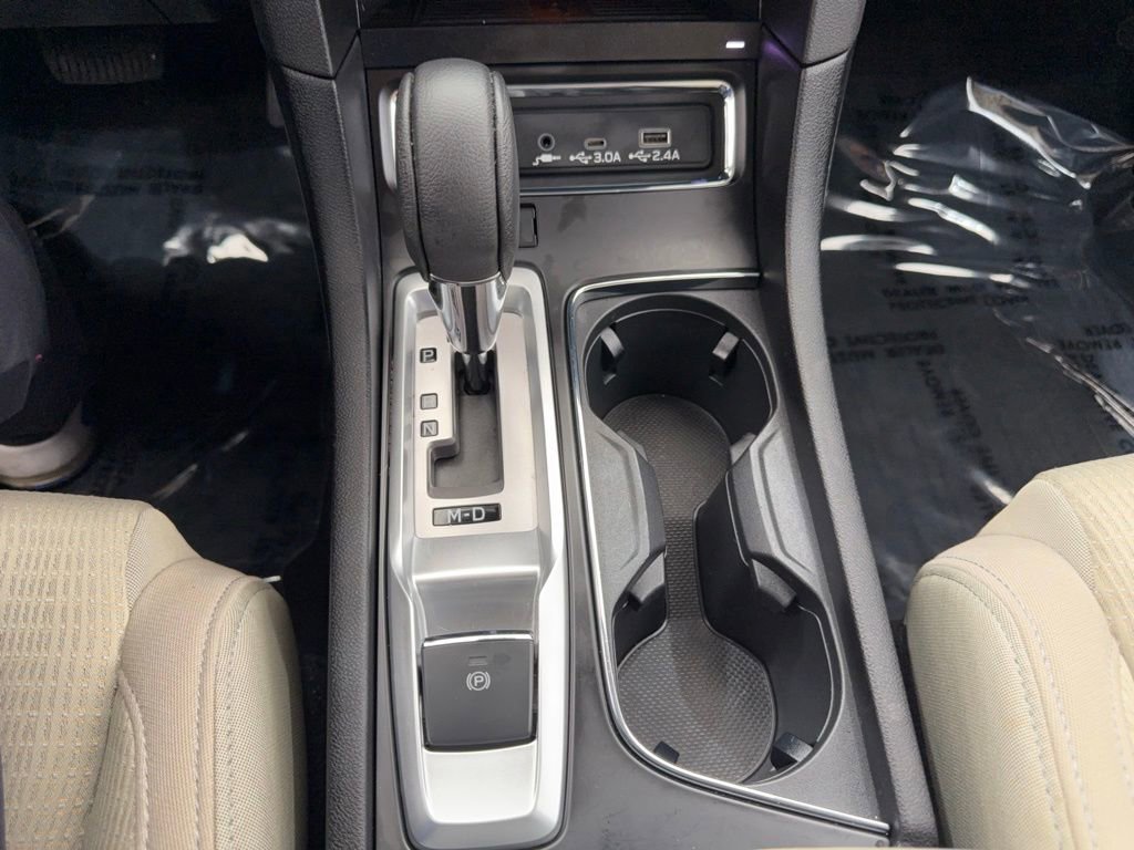 Used 2025 Subaru Ascent Premium AWD/4WD image 43