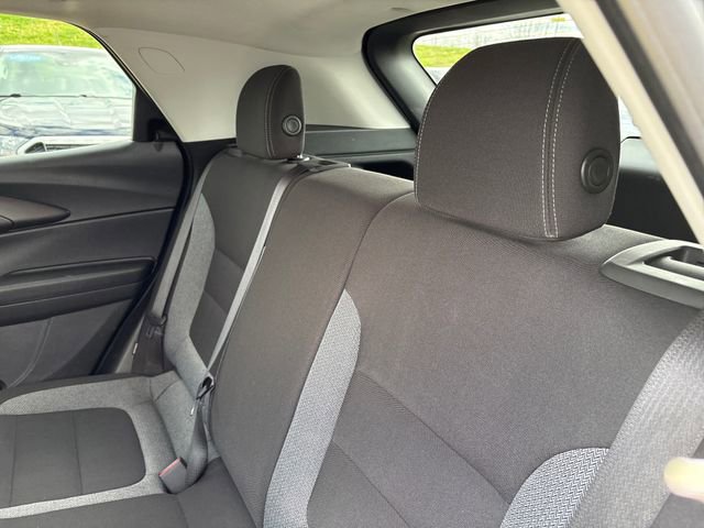 Used 2023 Chevrolet TrailBlazer LT w/ Convenience Package AWD/4WD image 23