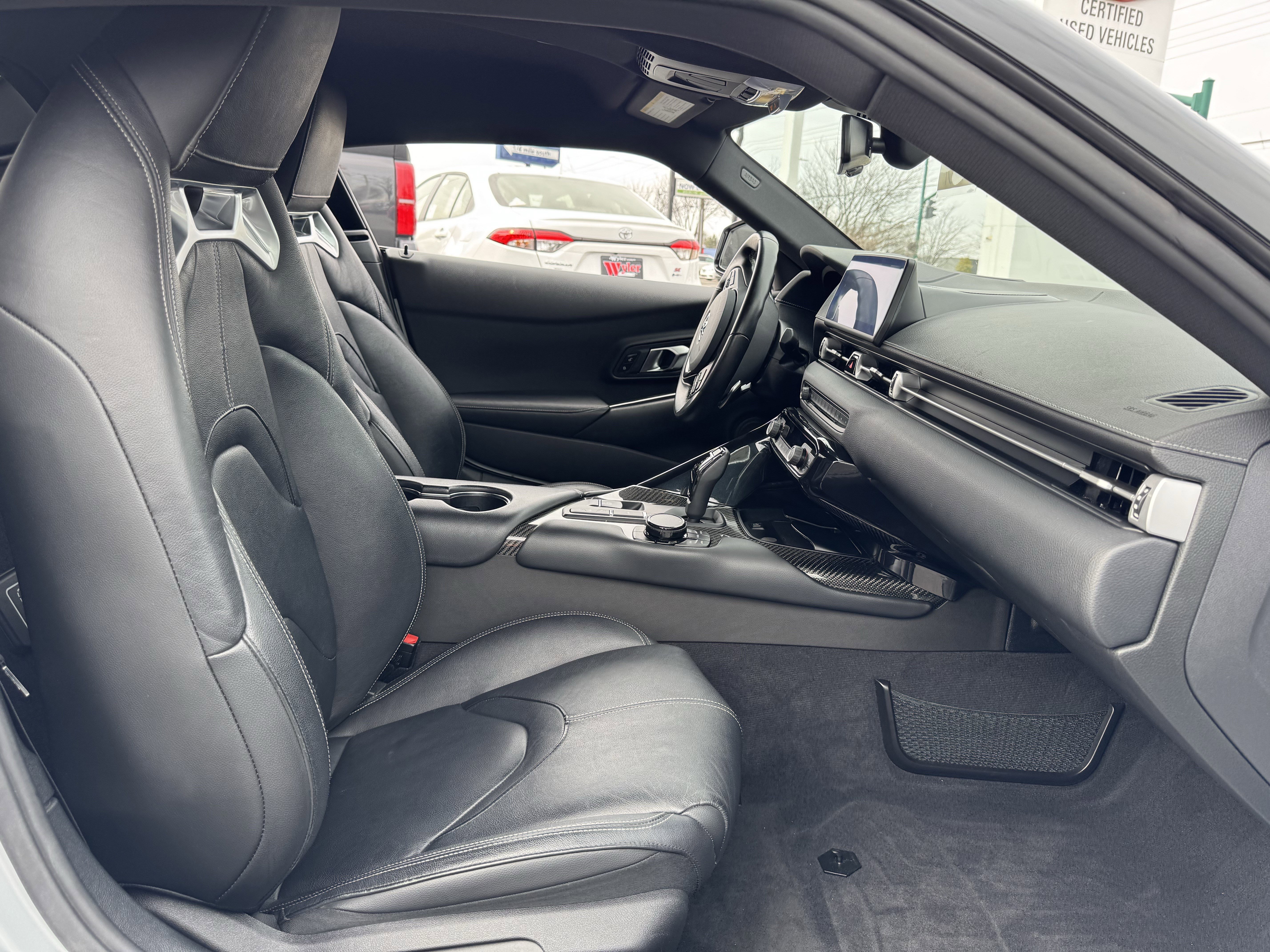 Used 2022 Toyota Supra Premium w/ Driver Assist Package image 30