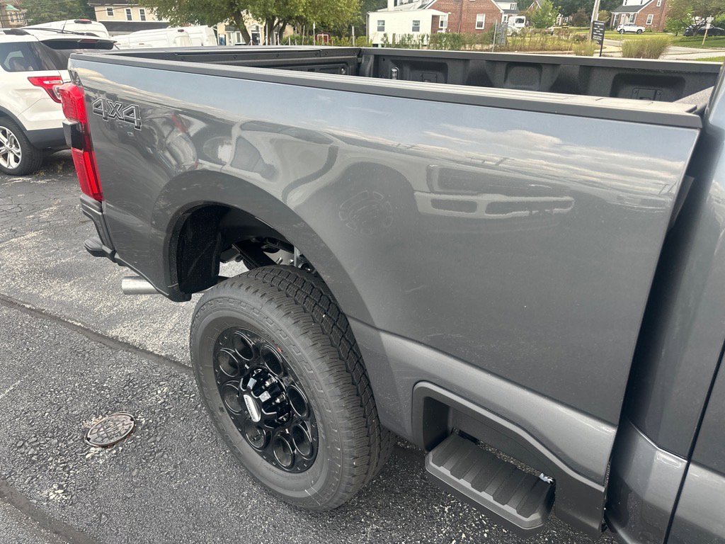 New 2026 Ford F250 Lariat image 8