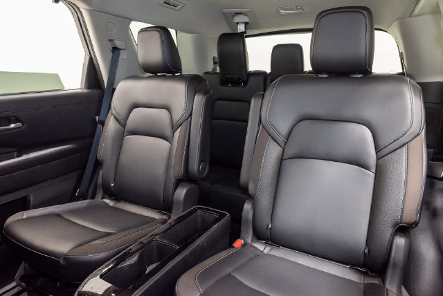 Used 2024 Nissan Pathfinder SL w/ SL Premium Package AWD/4WD image 26