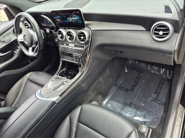 Used 2022 Mercedes-Benz GLC 300 image 22