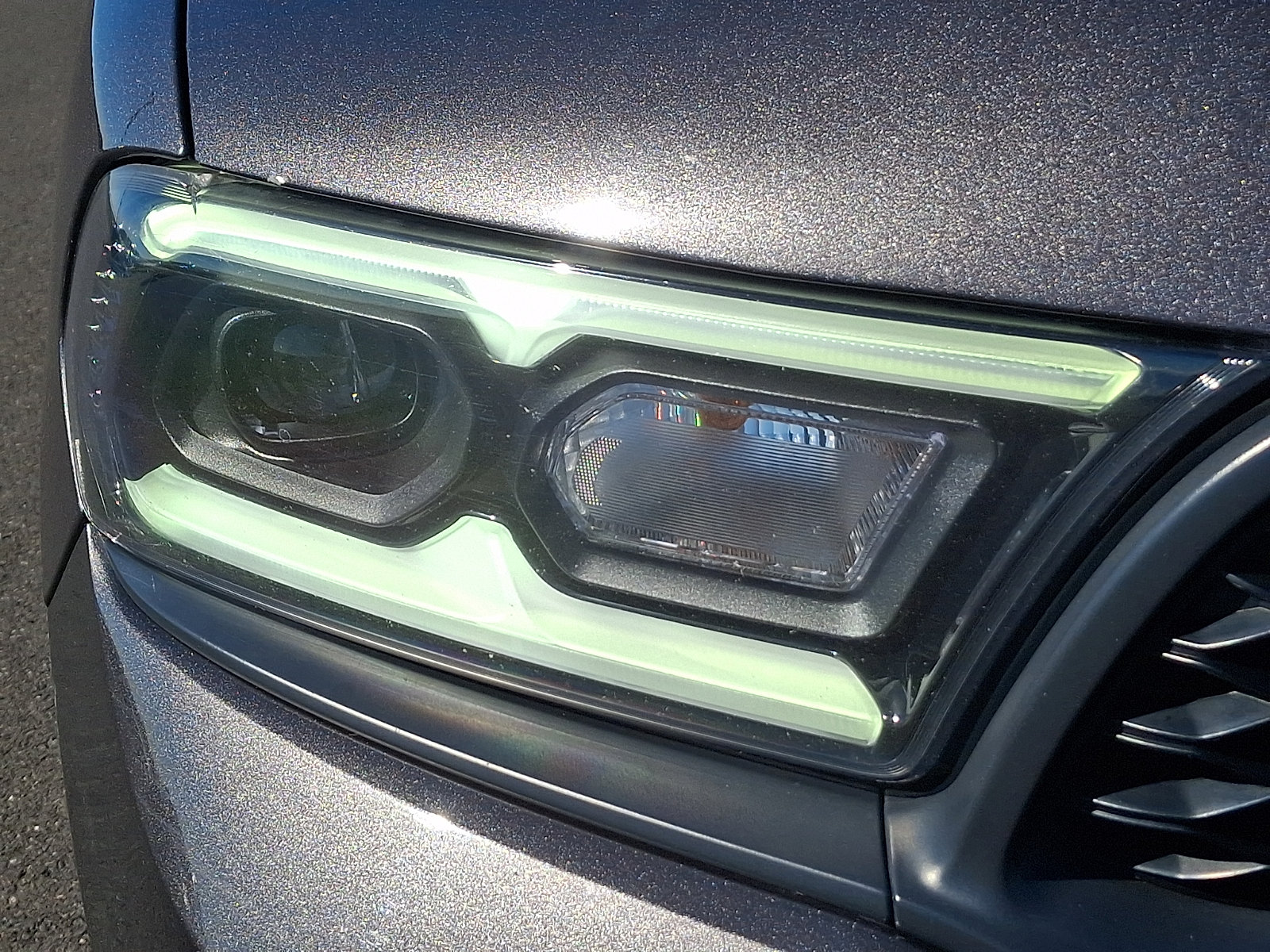 Used 2021 Dodge Durango GT w/ Blacktop Package AWD/4WD image 9