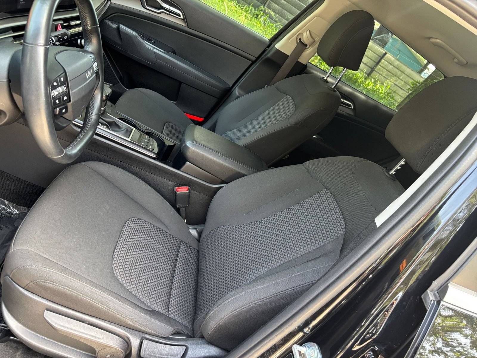 Used 2026 Kia Sportage LX FWD image 35
