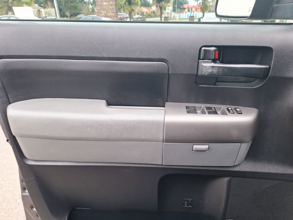 Used 2013 Toyota Tundra 2WD CrewMax image 15