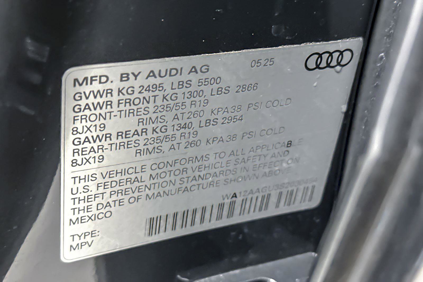 Certified 2025 Audi Q5 Premium Plus w/ Premium Plus image 29