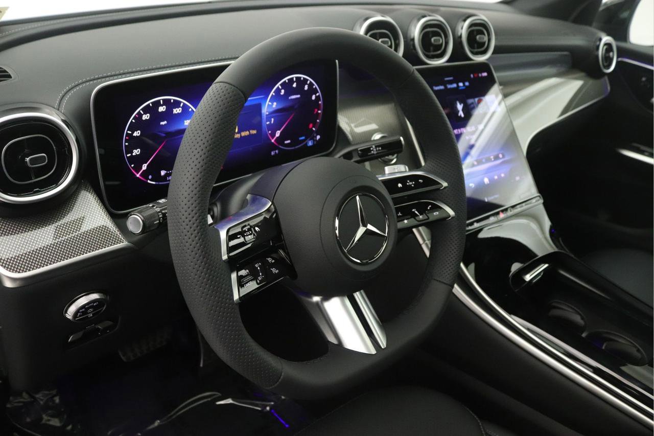 New 2026 Mercedes-Benz GLC 300 image 4