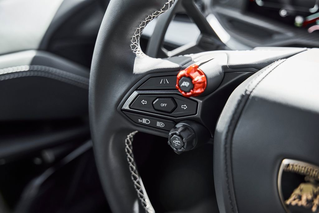 Used 2026 Lamborghini Revuelto AWD/4WD image 51
