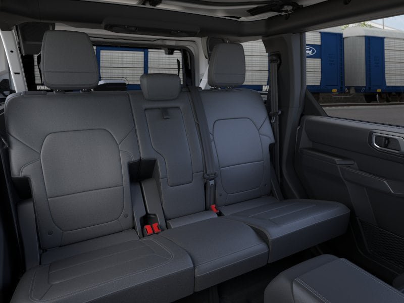 New 2026 Ford Bronco Outer Banks AWD/4WD image 11