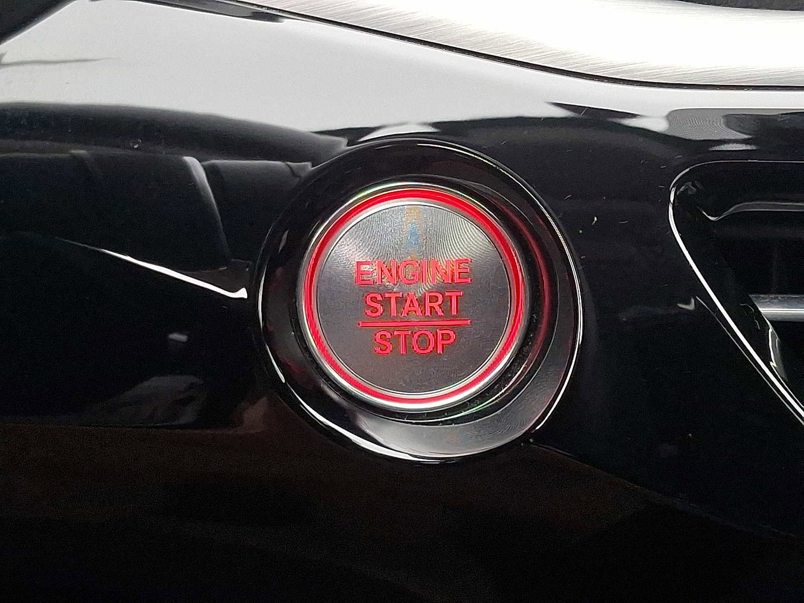 Used 2023 Acura MDX SH-AWD image 25