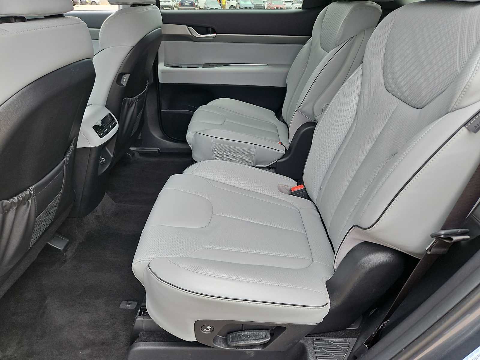 Used 2025 Hyundai Palisade SEL AWD/4WD image 19