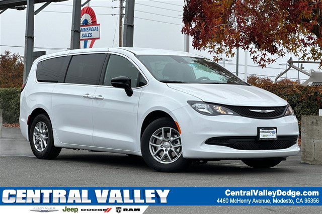 New 2026 Chrysler Voyager LX FWD image 1