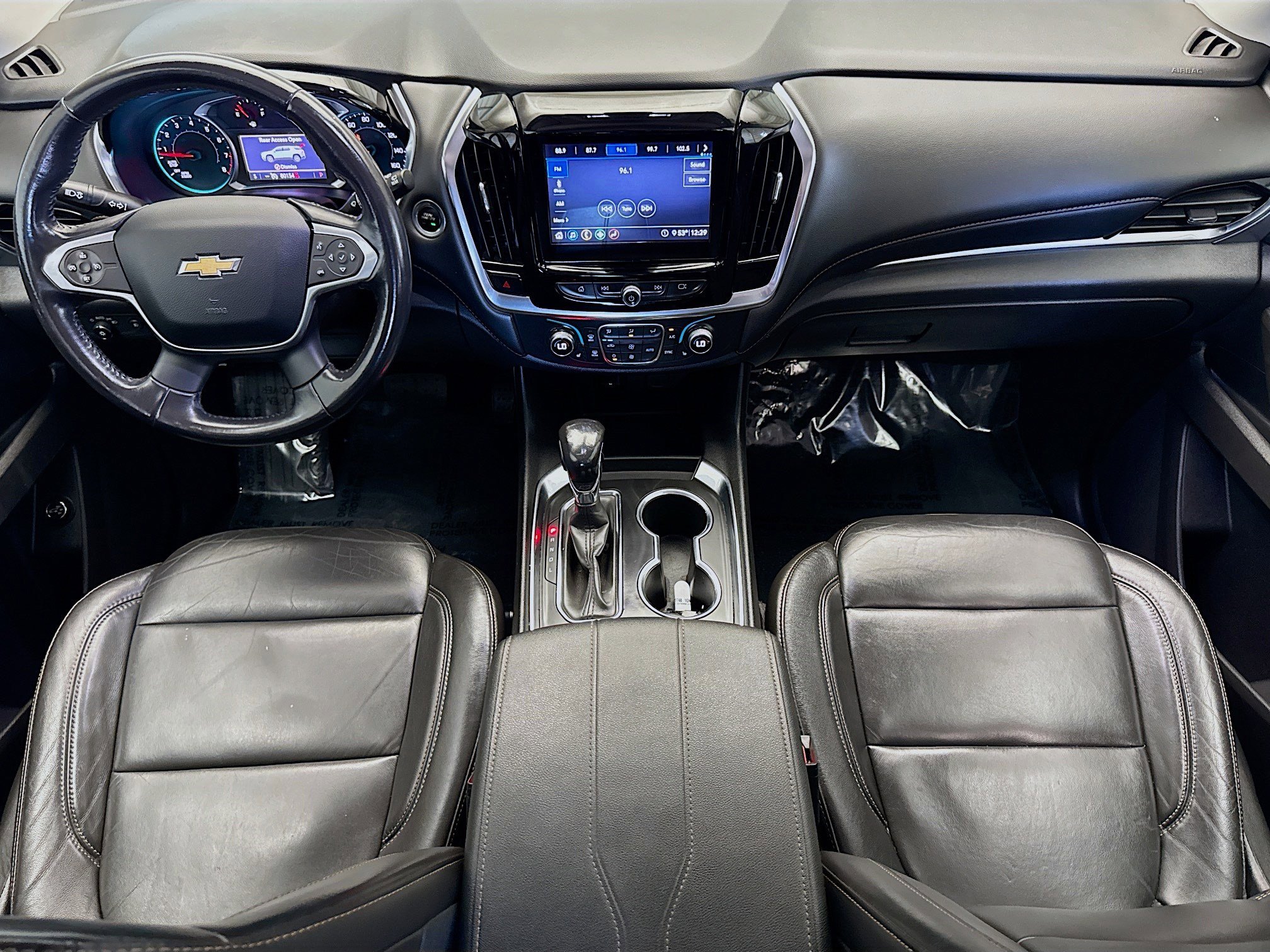 Used 2021 Chevrolet Traverse LT image 14