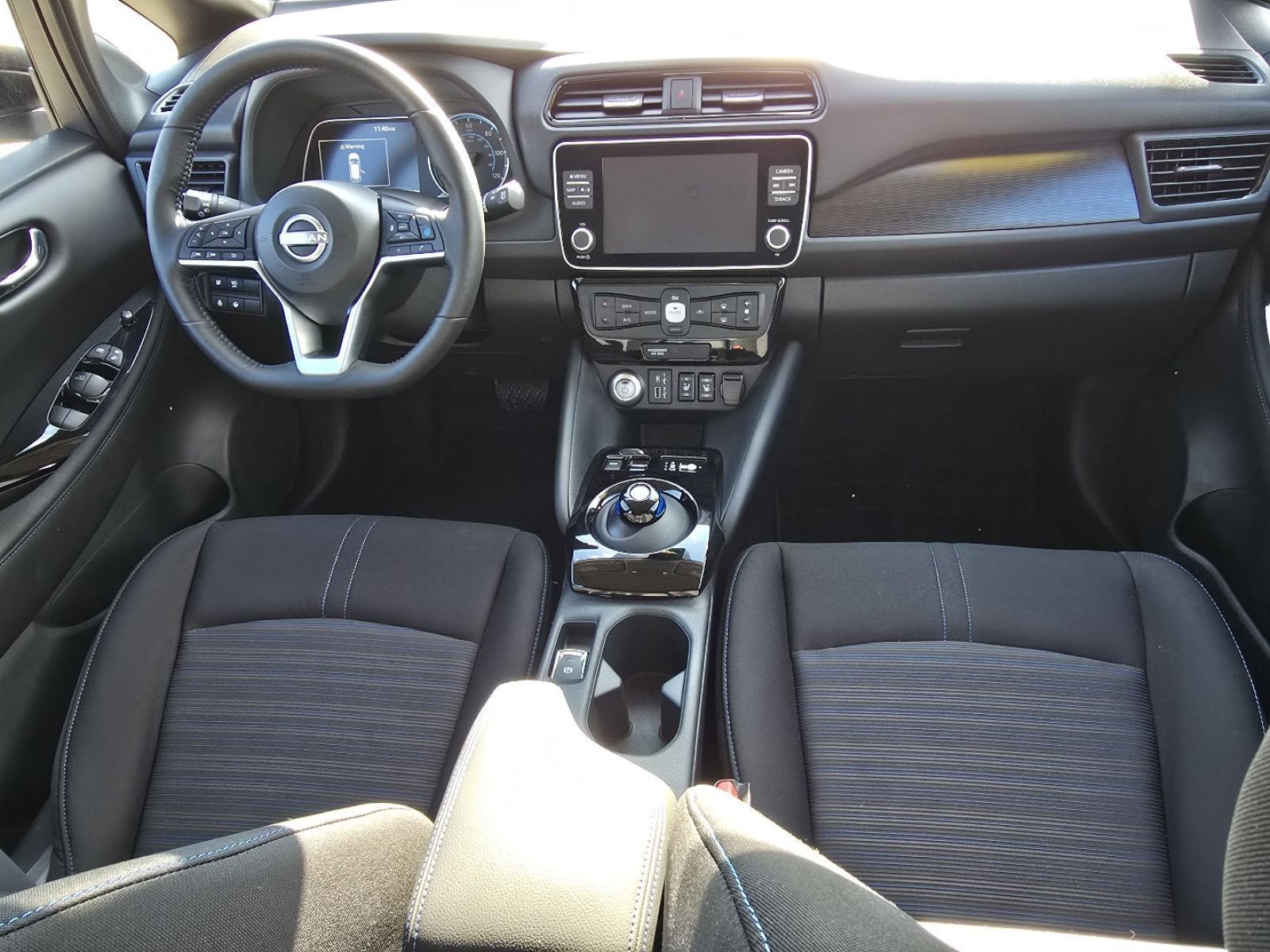 Used 2024 Nissan Leaf SV Plus image 21