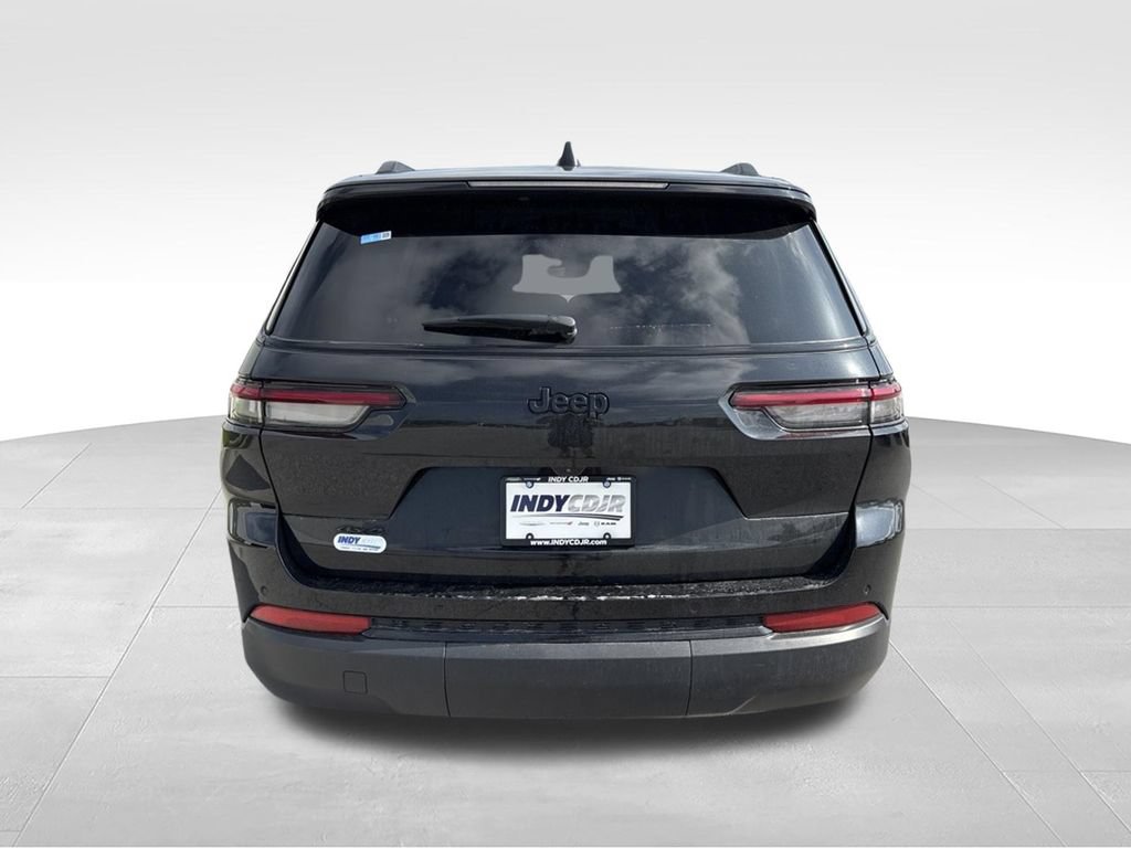 Used 2023 Jeep Grand Cherokee L Laredo AWD/4WD image 6